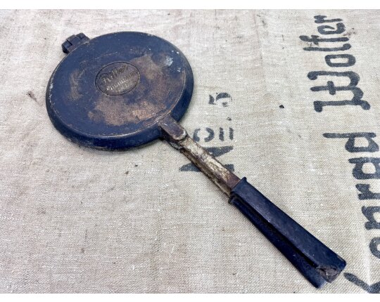 Altes antikes Waffeleisen Aluminium Küchenhexe Shabby Landhaus Vintage #9319